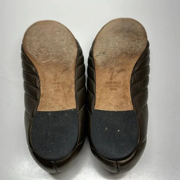 Giuseppe Zanotti Ballet Flats Slip On Shoes Quilted Leather Gold Logo Size 7.5 - Picture 7 of 11